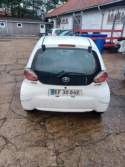 Toyota Aygo 2012 photo 4