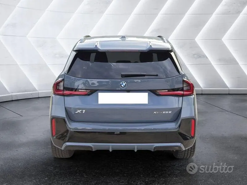 BMW X1 2025 photo 3