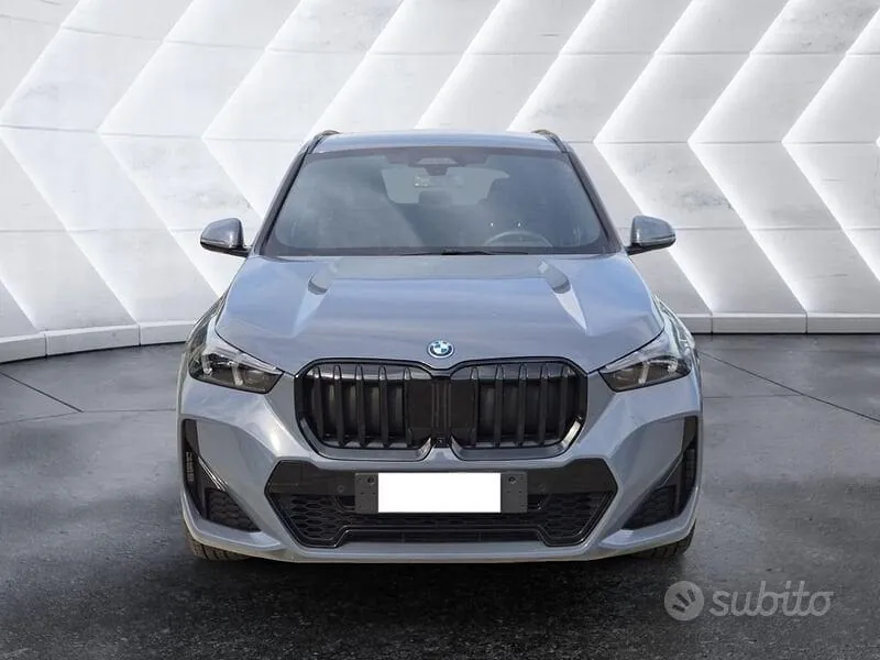 BMW X1 2025 photo 2