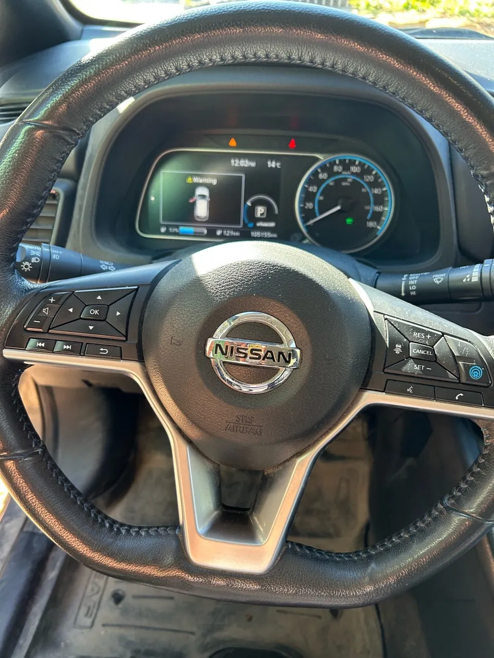 Nissan Leaf 2020 photo 2