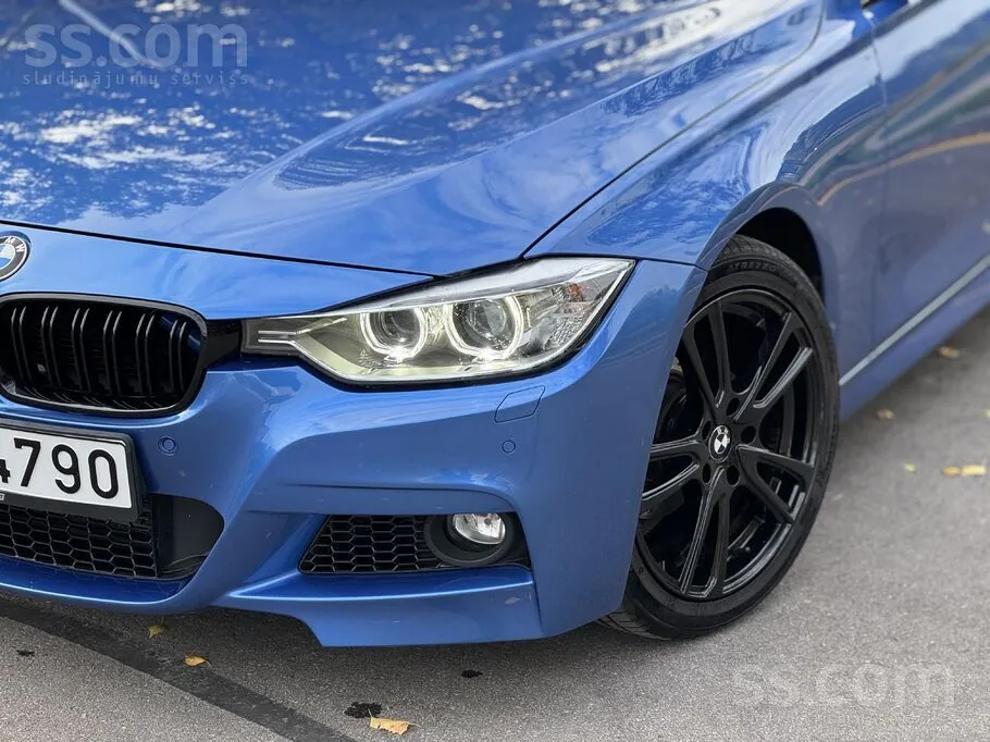 BMW 318 2013 photo 2