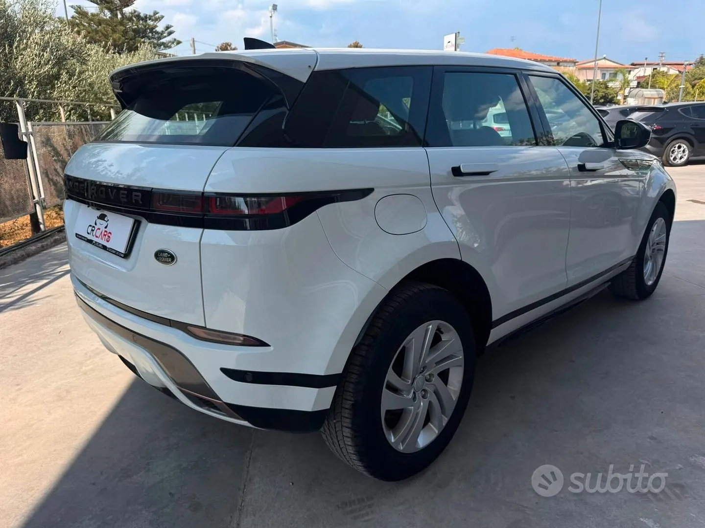 Land Rover Range Rover Evoque 2023 photo 5