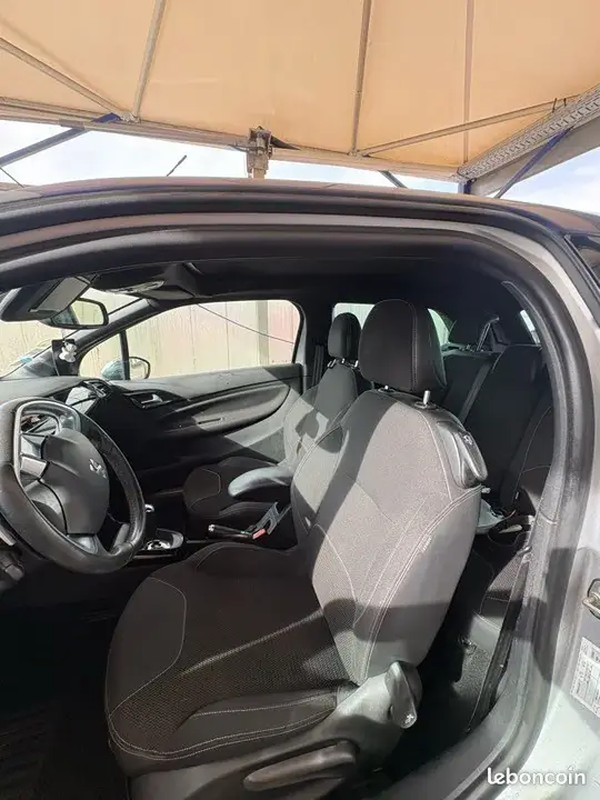 Citroen Ds3 2013 photo 2
