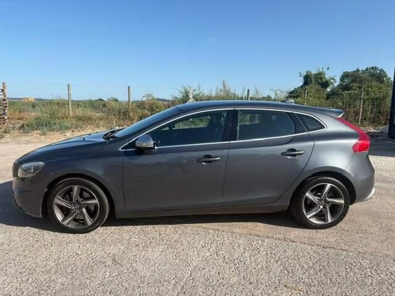 Volvo V40 2013 photo 4