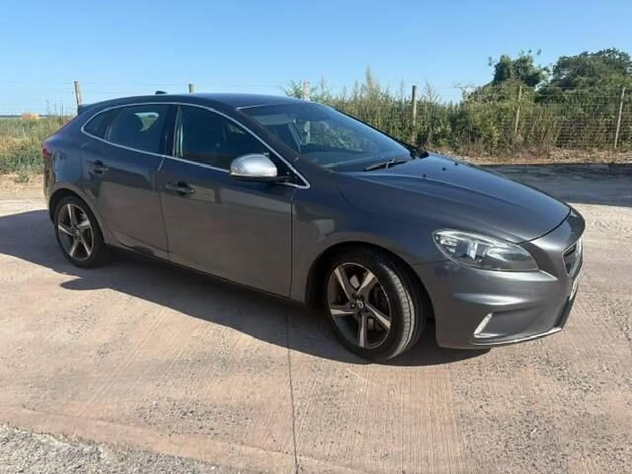 Volvo V40