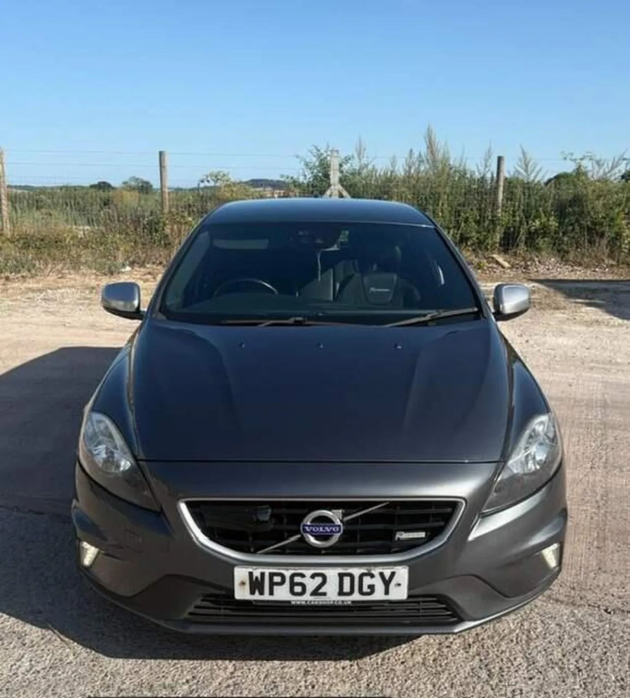 Volvo V40 2013 photo 2