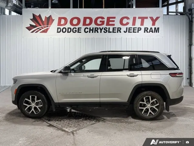 Jeep Grand Cherokee 2024 photo 2