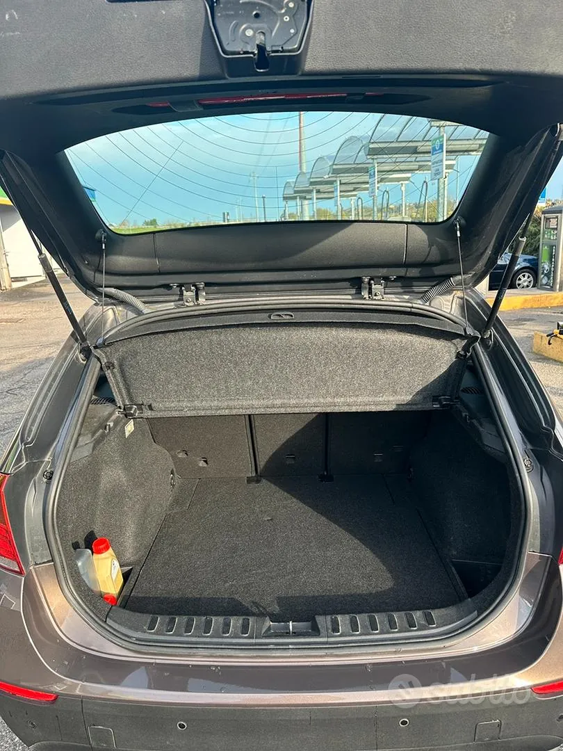 BMW X1 2012 photo 4