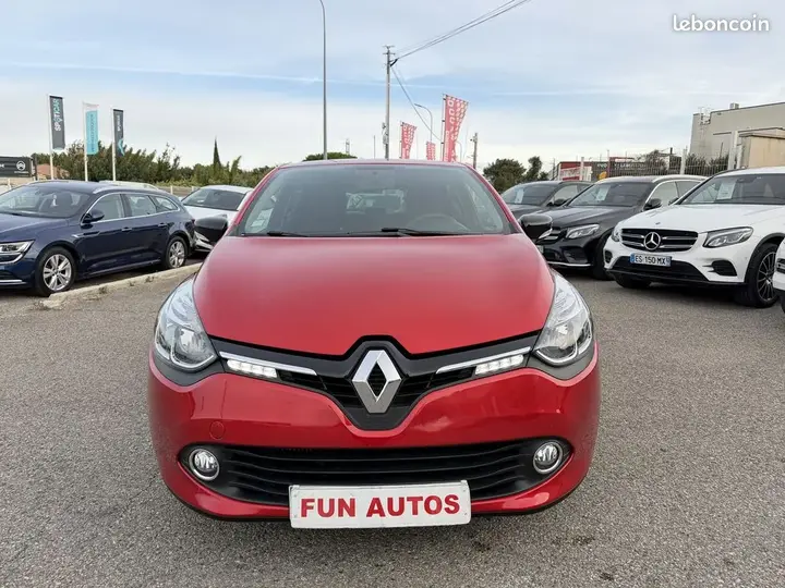 Renault Clio 2015 photo 3