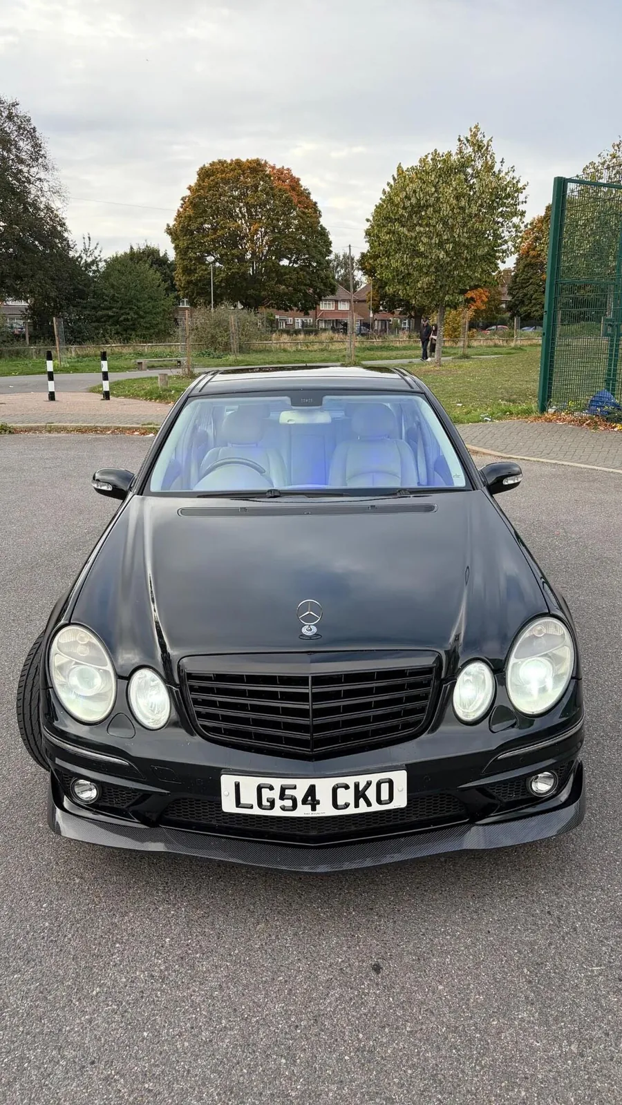 Mercedes-Benz E-Class 2004 photo 2