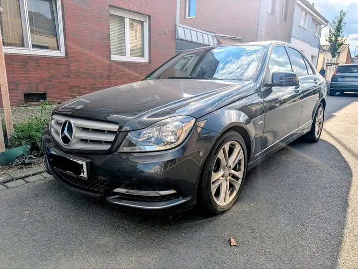 Mercedes-Benz C180 Avantgarde