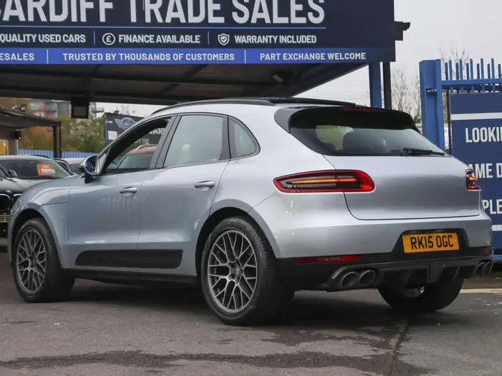 Porsche Macan 2015 photo 2