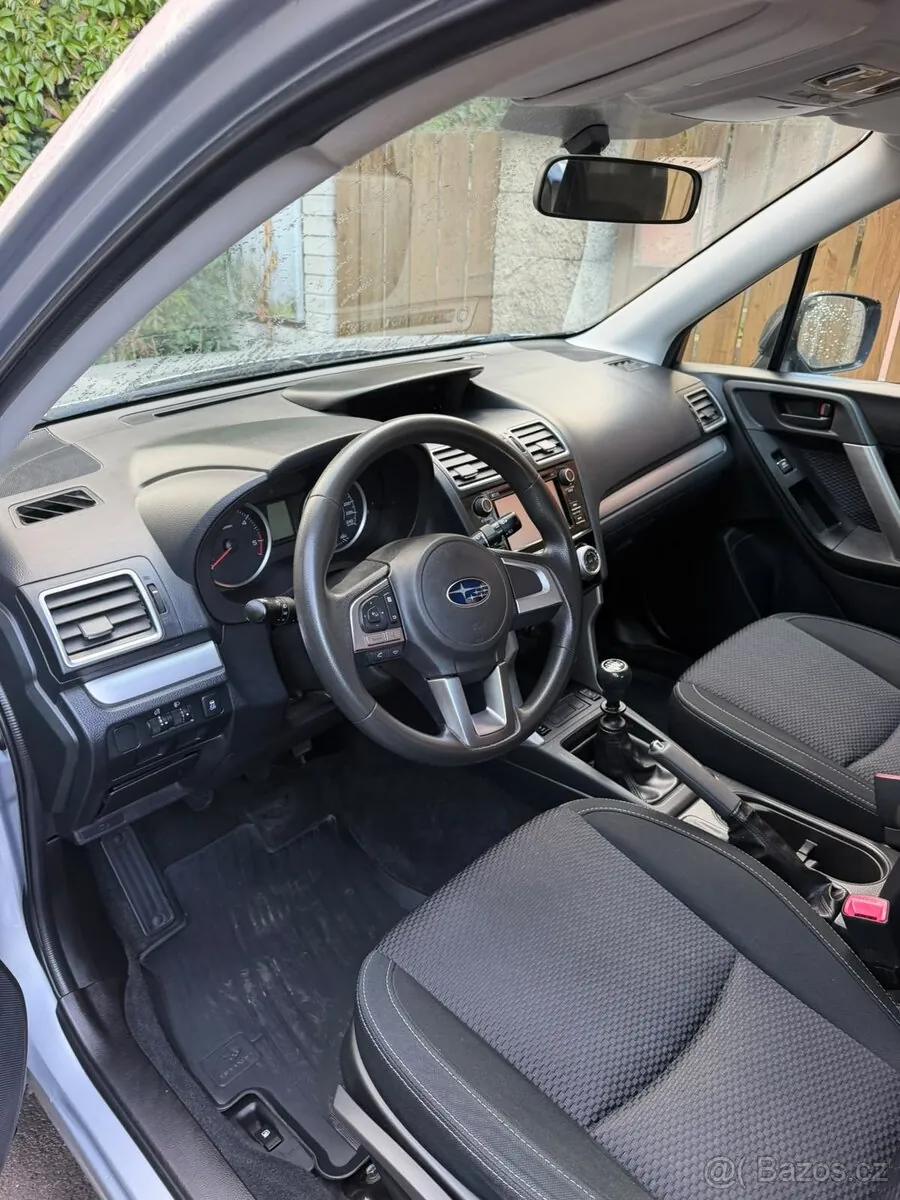 Subaru Forester 2017 photo 4