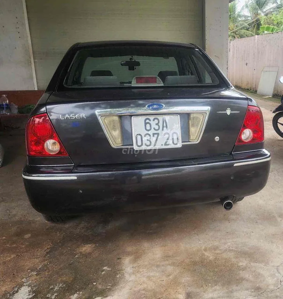 Ford Laser 2003 photo 2