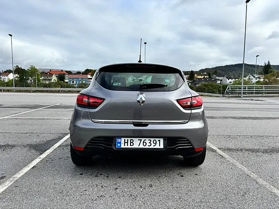 Renault Clio 2013 photo 4