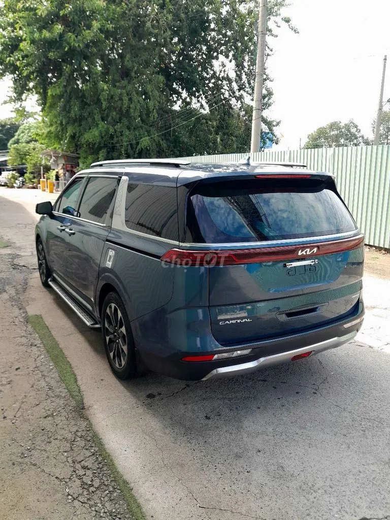 Kia Carnival 2023 photo 3