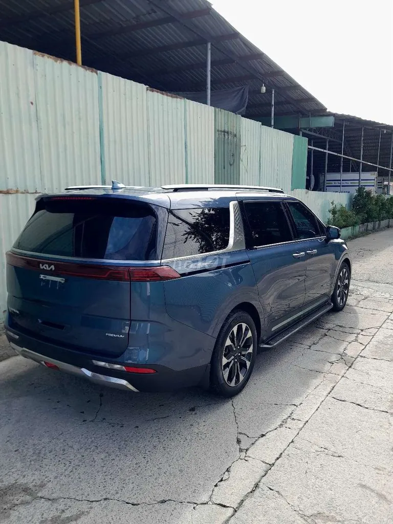 Kia Carnival 2023 photo 4