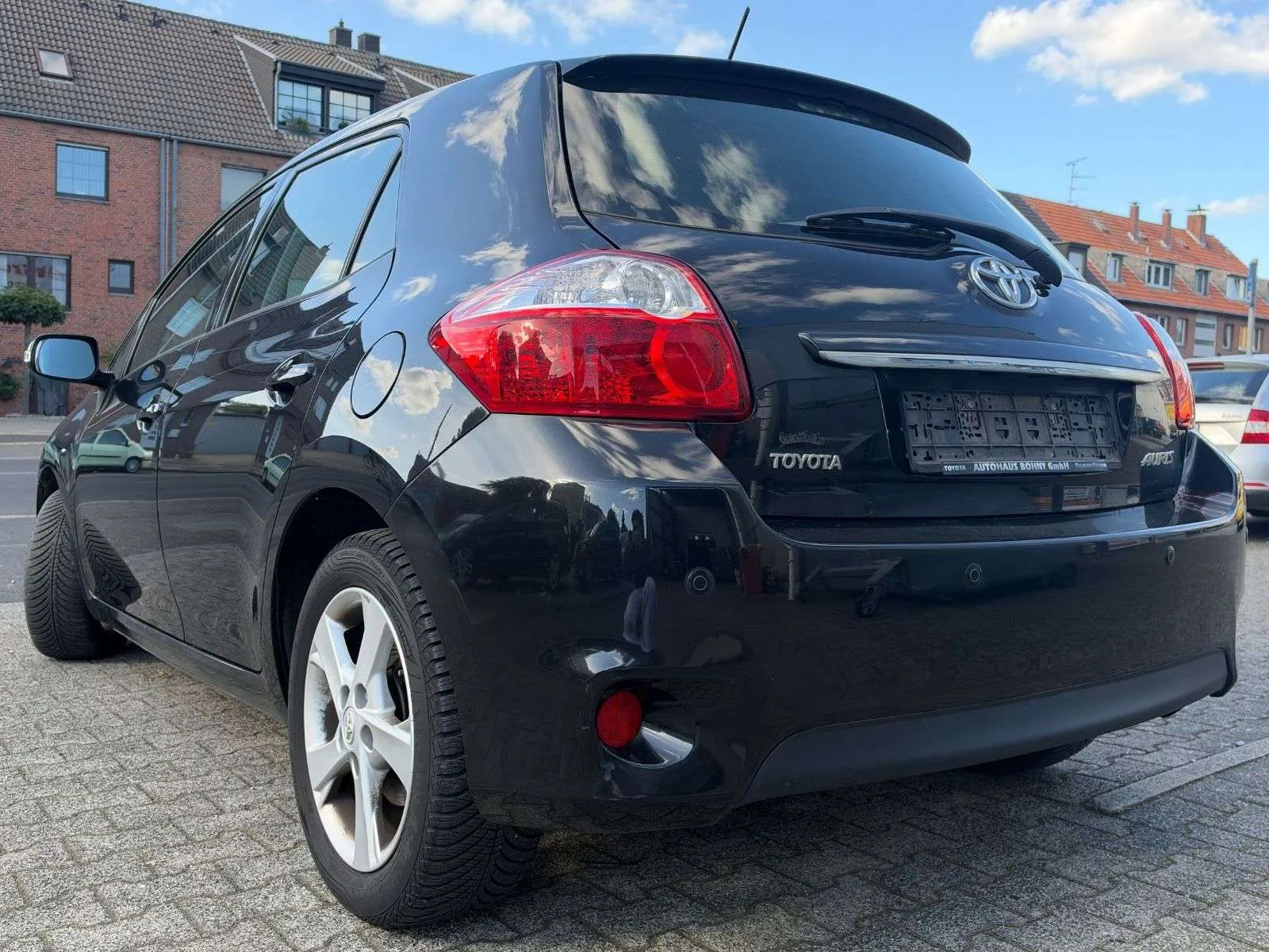 Toyota Auris 2011 photo 4