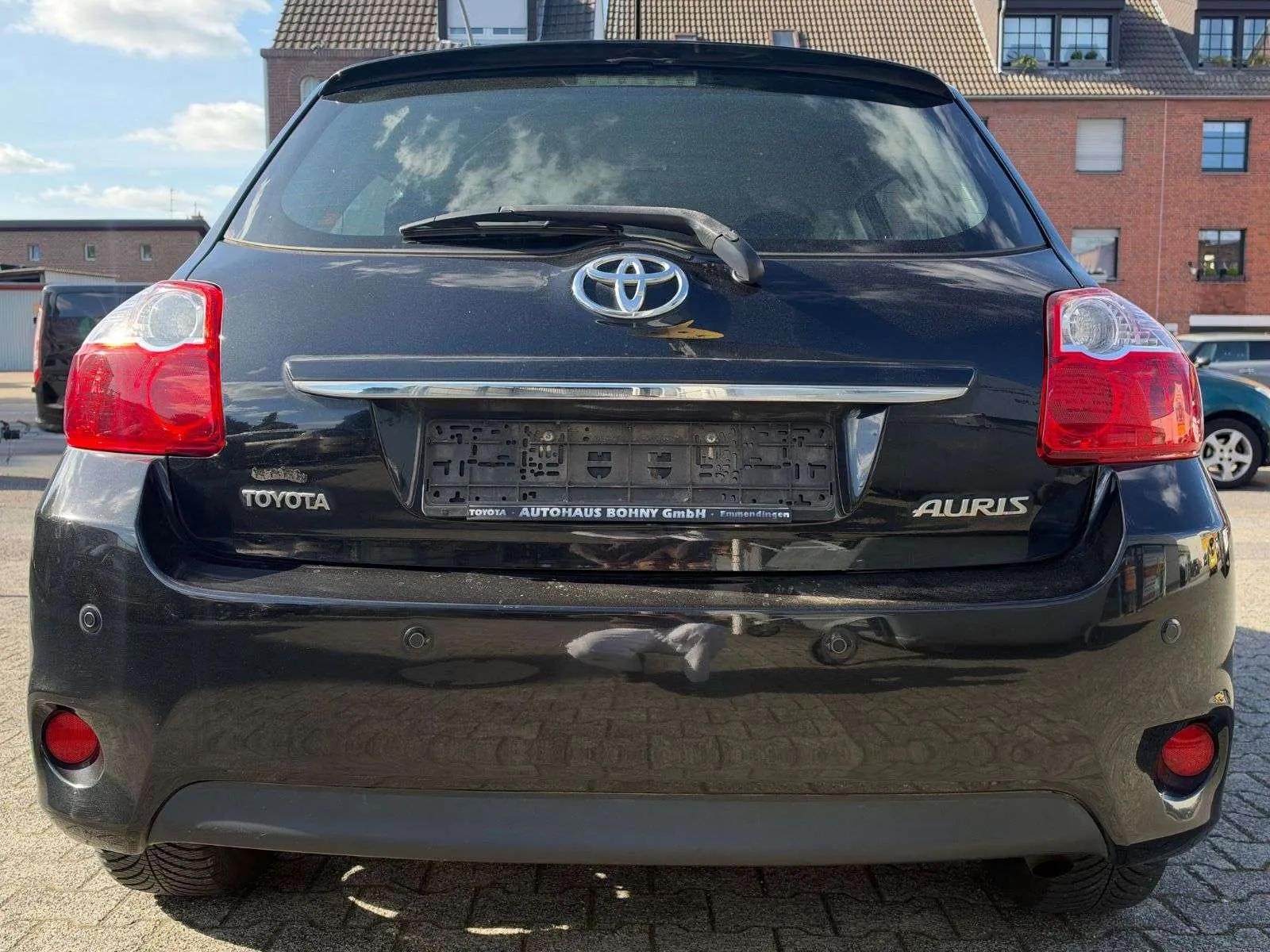 Toyota Auris 2011 photo 5