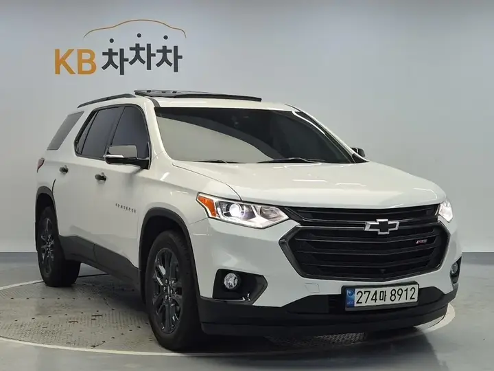 Chevrolet Traverse 2021 photo 4