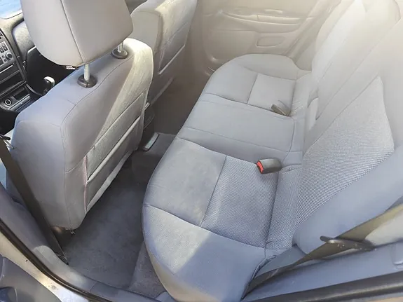 Nissan Almera 2004 photo 5