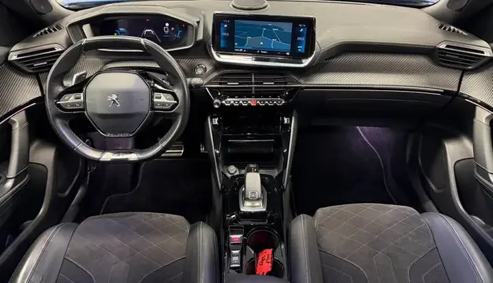 Peugeot 2008 2021 photo 3