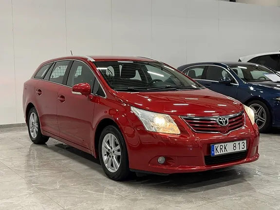 Toyota Avensis 2010 photo 2