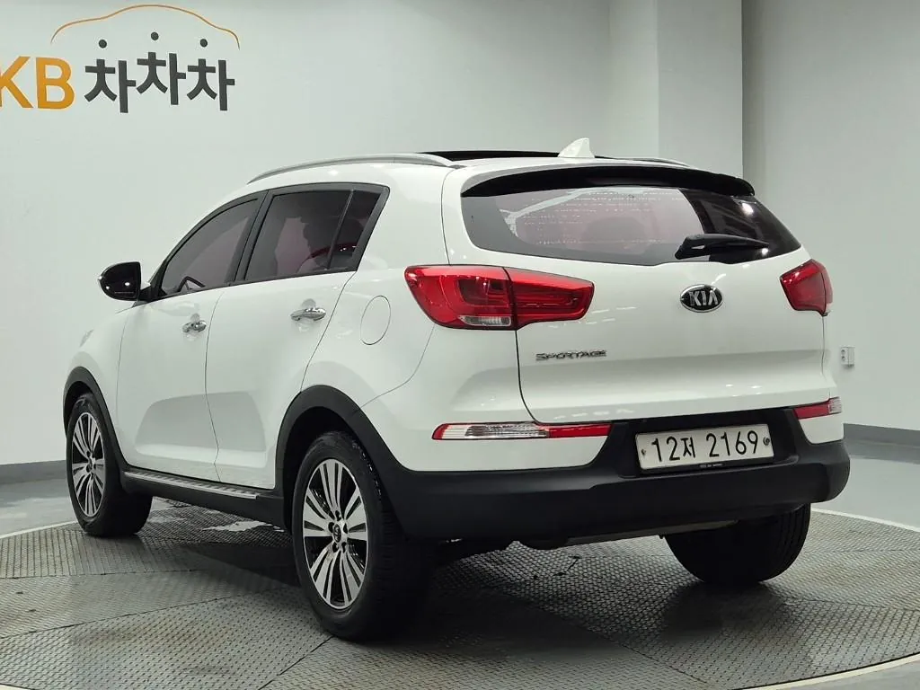 Kia Sportage 2014 photo 2