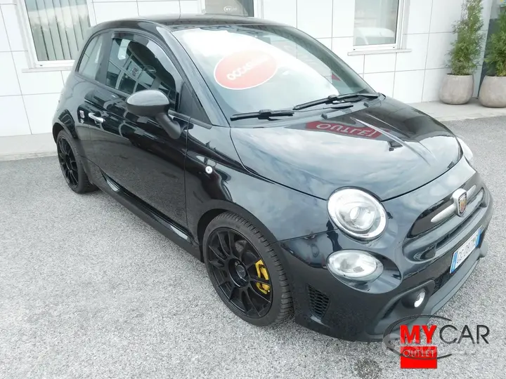 Abarth 595 2021 photo 3