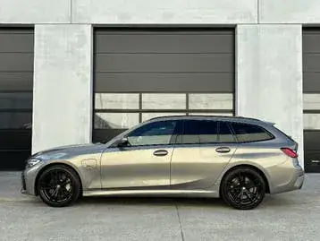 BMW 330E Touring