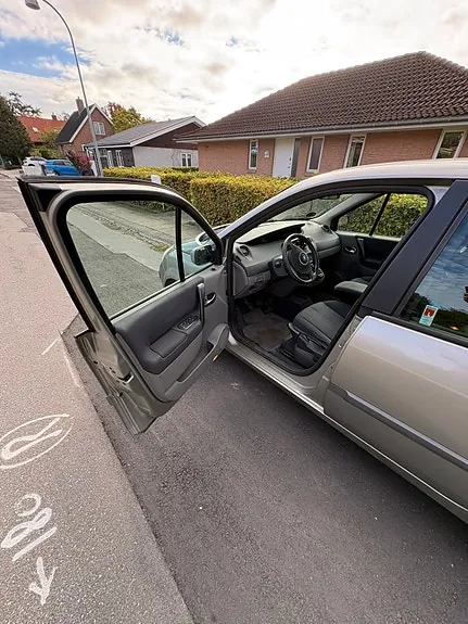 Renault Scenic Ii 2007 photo 3