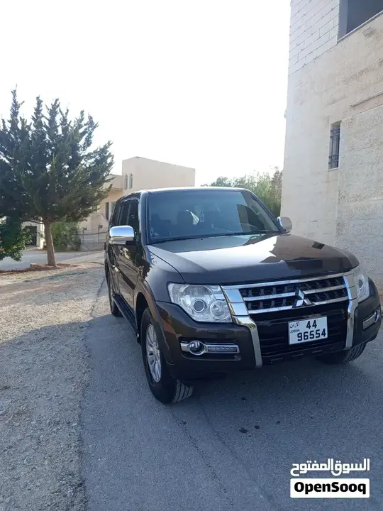 Mitsubishi Pajero 2017 photo 3