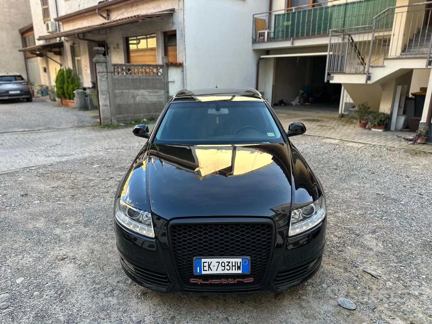Audi A6 2011 photo 2