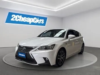 Lexus Ct 200H 2014 photo 2