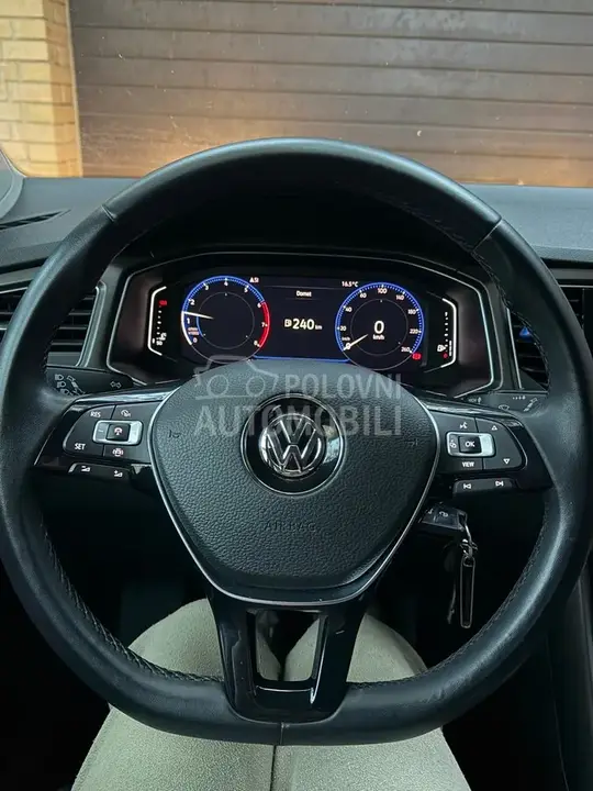 Volkswagen T-Roc 2018 photo 5