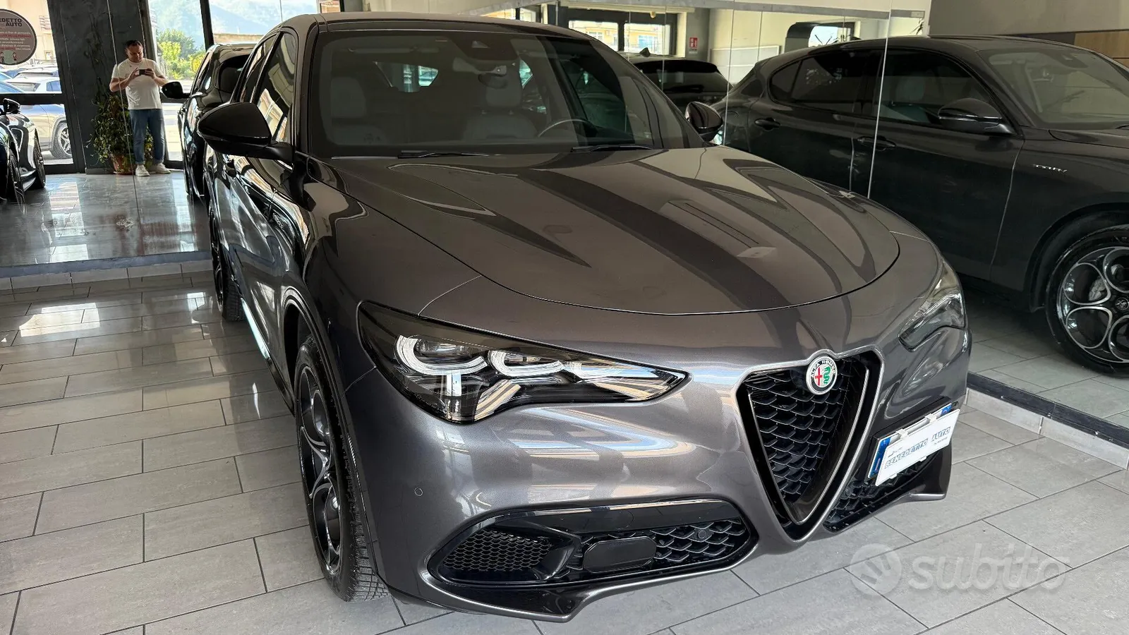 Alfa Romeo Stelvio 2023 photo 2