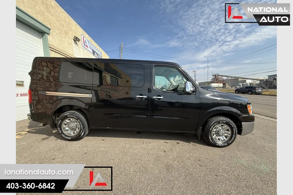 Nissan Nv 2013 photo 3