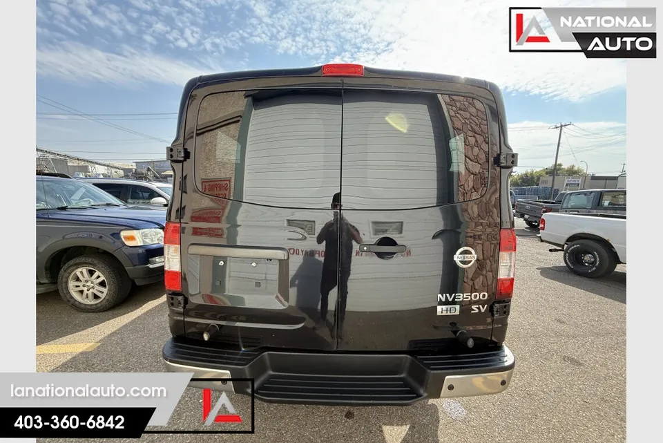 Nissan Nv 2013 photo 5