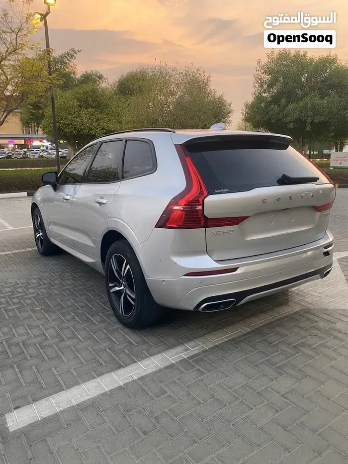 Volvo Xc60 2020 photo 2