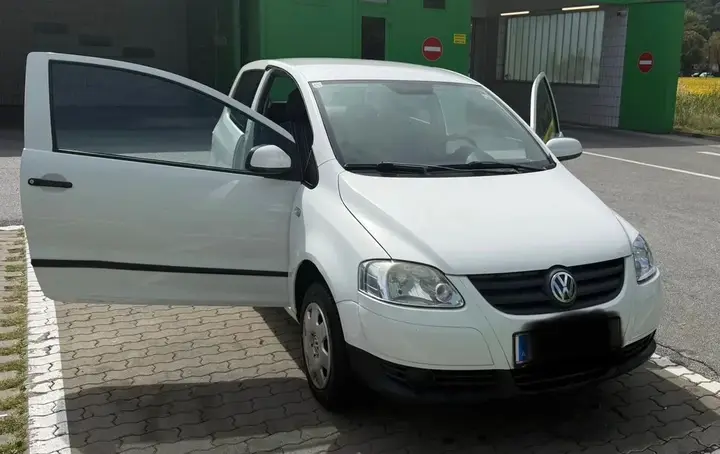Volkswagen Fox 2005 photo 3