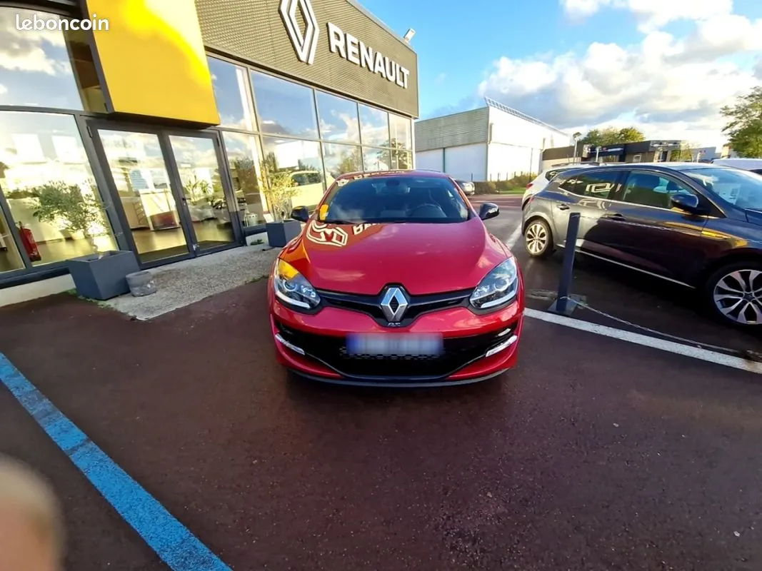 Renault Megane 2016 photo 2