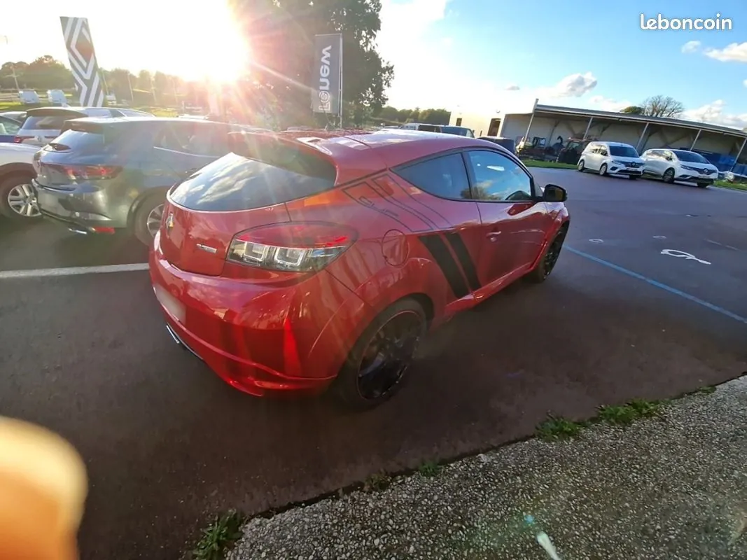 Renault Megane 2016 photo 3