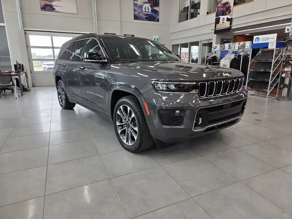 Jeep Grand Cherokee 2025 photo 2