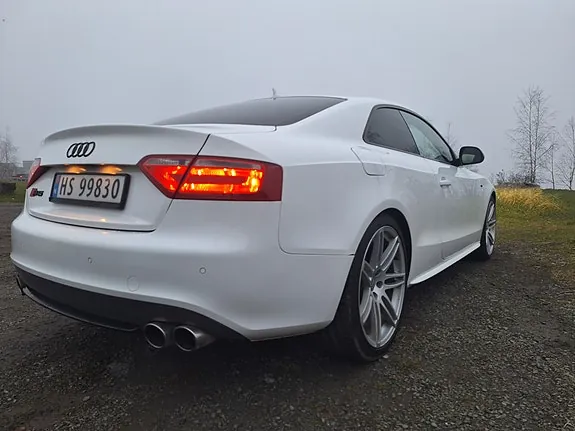 Audi S5 2009 photo 5