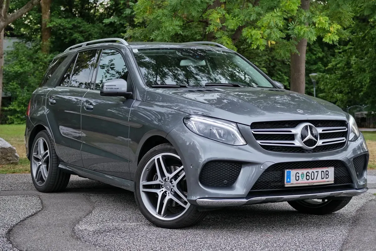 Mercedes-Benz Gle-Class 2018 photo 2