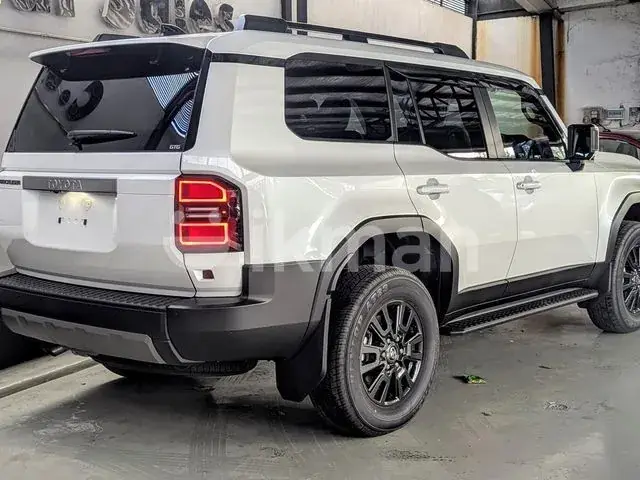 Toyota Land Cruiser Prado 2026 photo 5