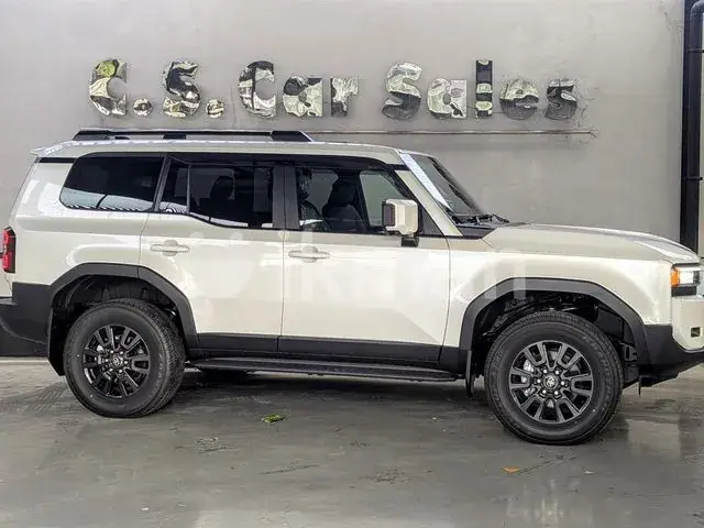 Toyota Land Cruiser Prado 2026 photo 2