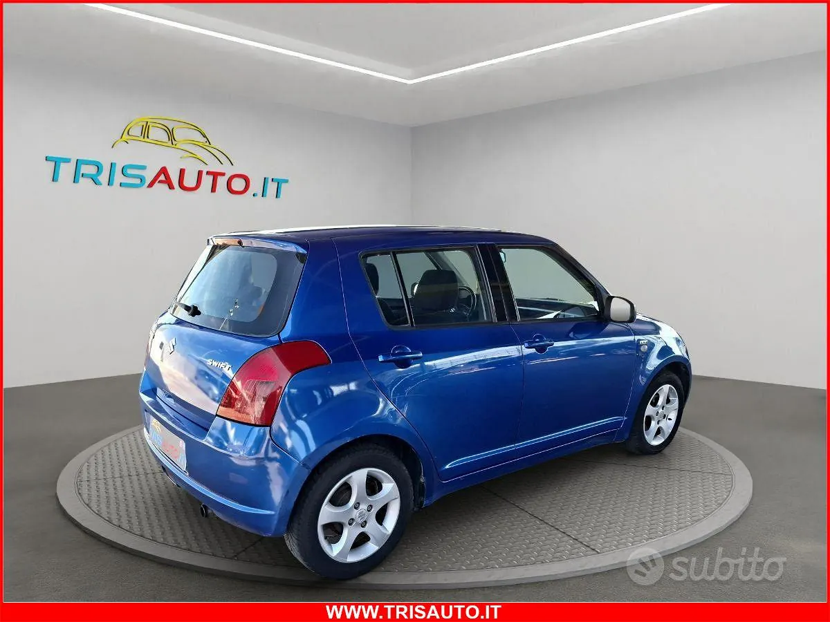 Suzuki Swift 2006 photo 4
