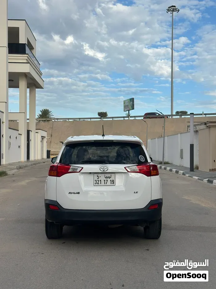 Toyota Rav 4 2017 photo 4