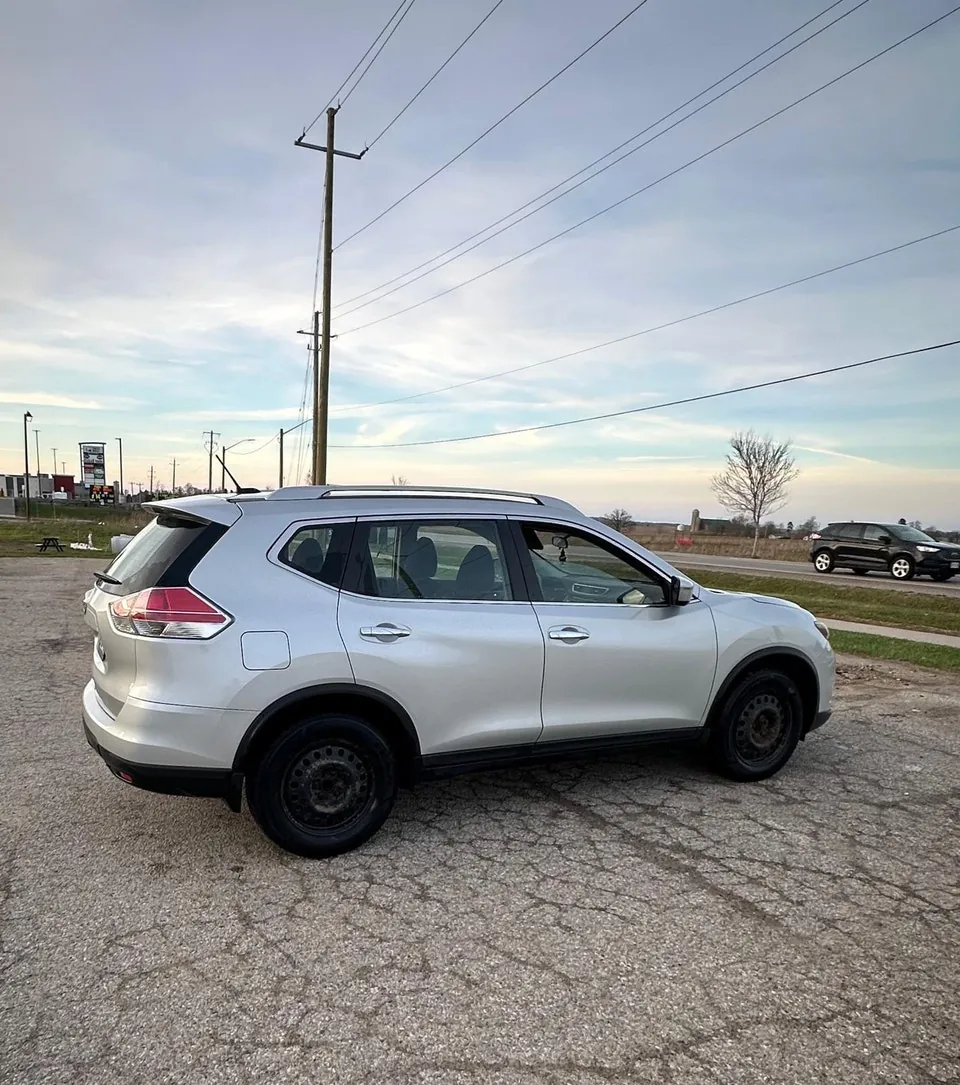 Nissan Rogue 2016 photo 3